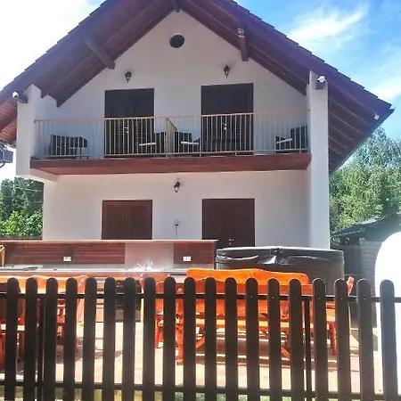 Semesterbostad Diana Lak Ii. Szigethalom