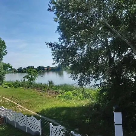 Diana Lak Ii. Semesterbostad Szigethalom